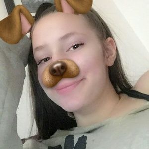 Meet your Posher, Delia